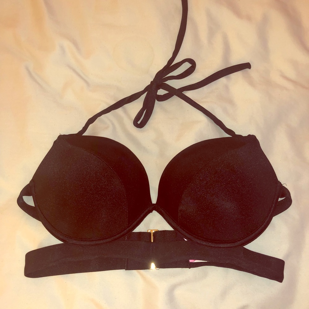 Victoria’s Secret bikini top